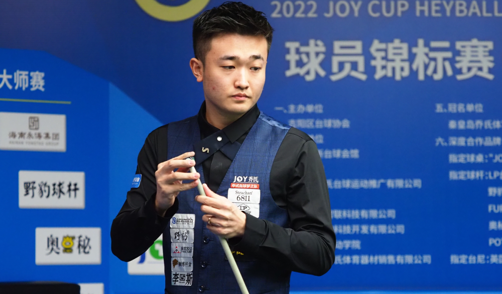 而在绿茵场 而在绿茵场